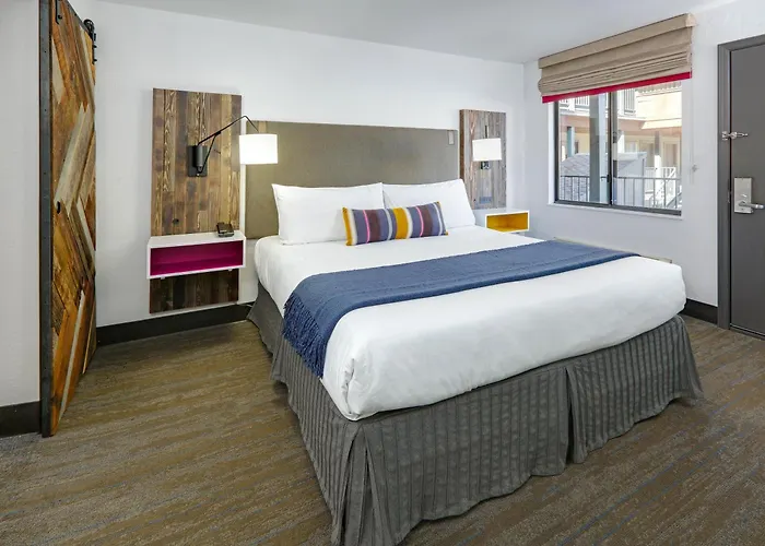 Hotel Becket, BW Signature Collection